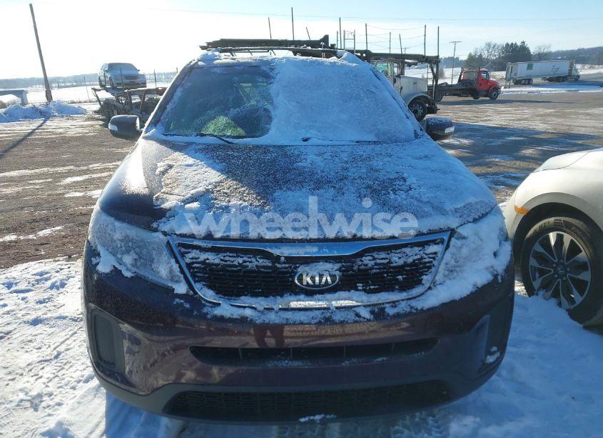 Photo 6 of 2014 Kia Sorento LX V6 (VIN 5XYKTDA70EG549475)