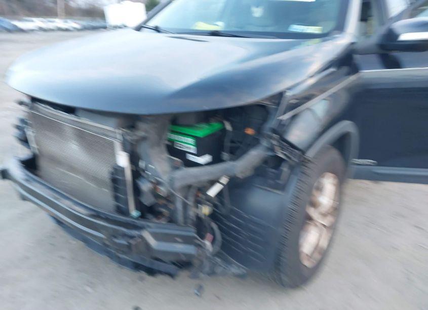 Photo 6 of 2015 Kia Sorento LX V6 (VIN 5XYKTDA70FG640215)