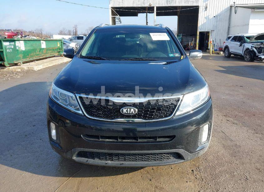 Photo 6 of 2014 Kia Sorento LX V6 (VIN 5XYKTDA73EG445157)