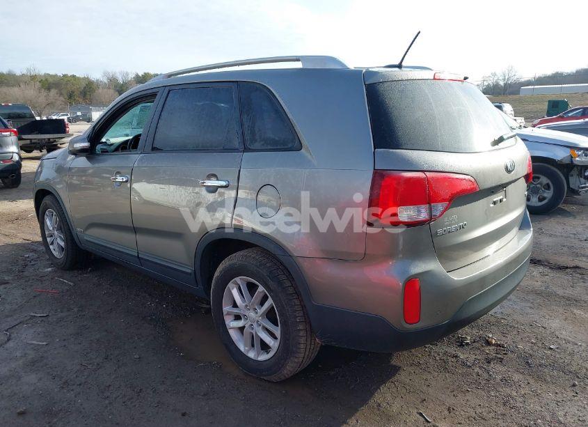 Photo 3 of 2014 Kia Sorento LX V6 (VIN 5XYKTDA73EG546456)