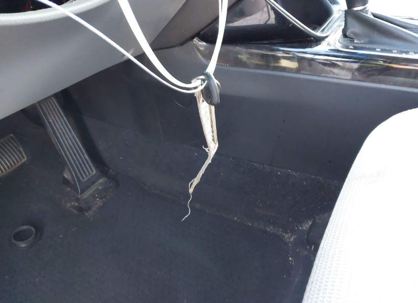 Photo 11 of 2015 Kia Sorento LX V6 (VIN 5XYKTDA74FG602194)