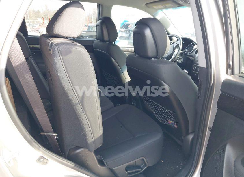 Photo 8 of 2014 Kia Sorento LX V6 (VIN 5XYKTDA75EG462221)