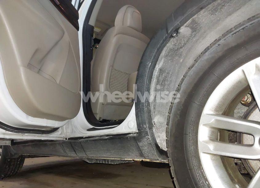 Photo 9 of 2015 Kia Sorento LX V6 (VIN 5XYKTDA76FG568887)