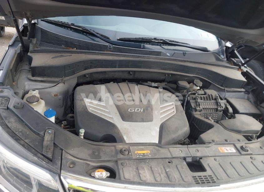 Photo 10 of 2014 Kia Sorento LX V6 (VIN 5XYKTDA77EG462334)