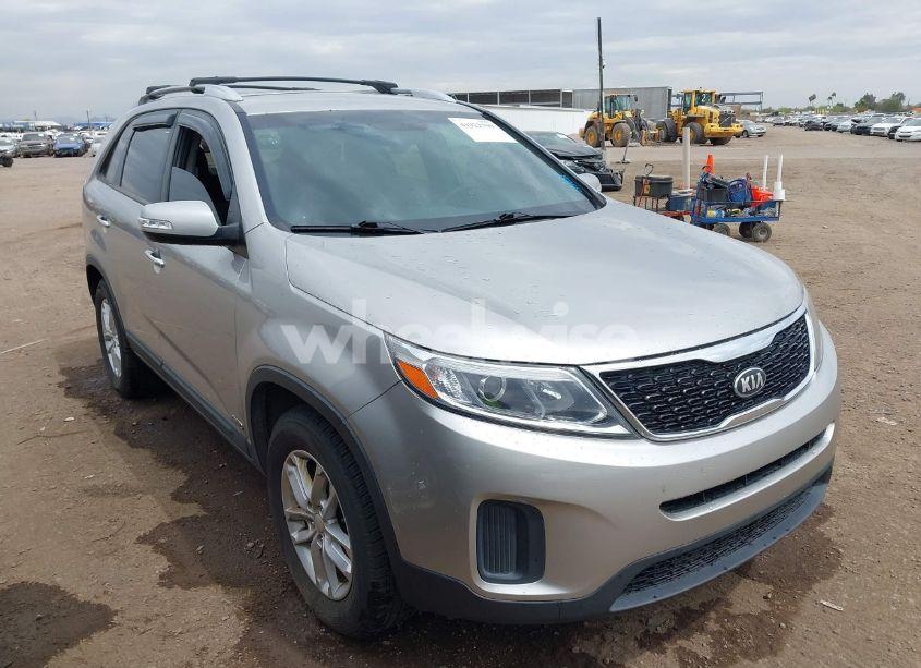 2014 Kia Sorento LX V6 (VIN 5XYKTDA78EG462214) main photo