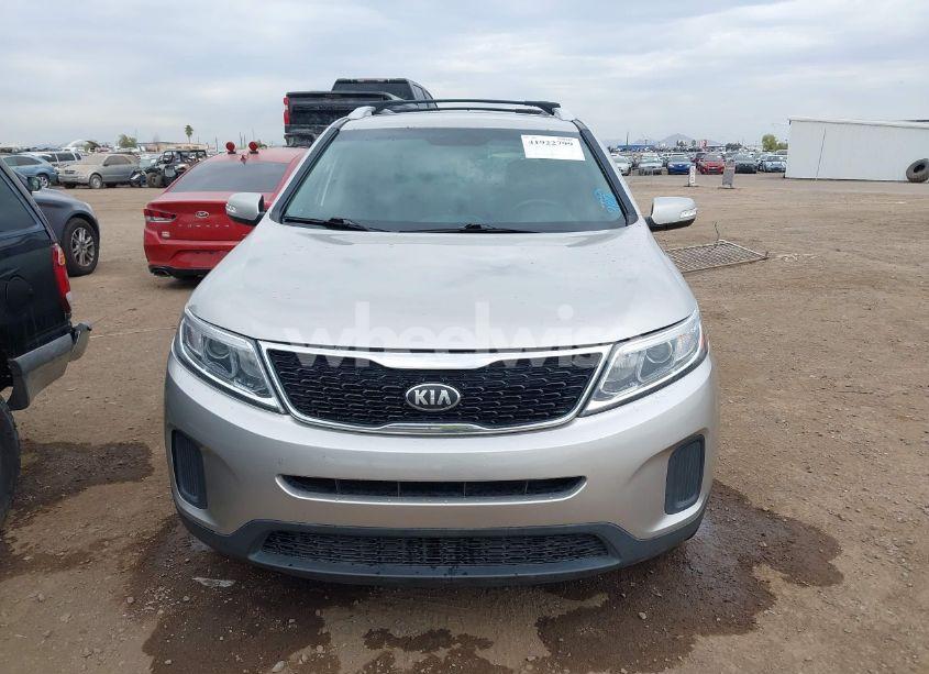 Photo 6 of 2014 Kia Sorento LX V6 (VIN 5XYKTDA78EG462214)