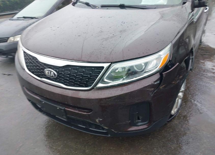 Photo 19 of 2015 Kia Sorento LX V6 (VIN 5XYKTDA79FG605205)