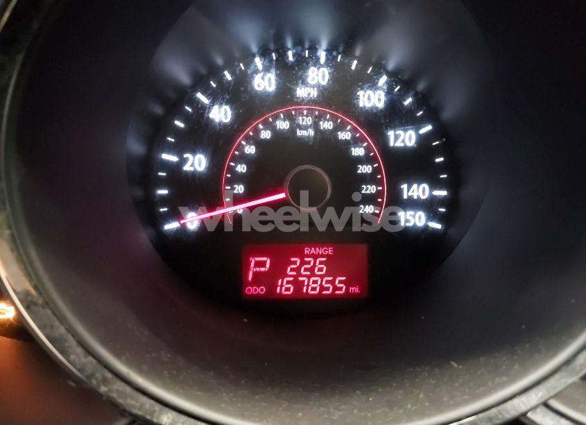Photo 15 of 2011 Kia Sorento EX (VIN 5XYKU3A11BG008871)
