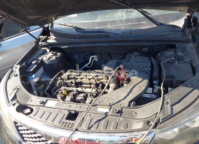 Photo 10 of 2011 Kia Sorento EX (VIN 5XYKU3A17BG178295)