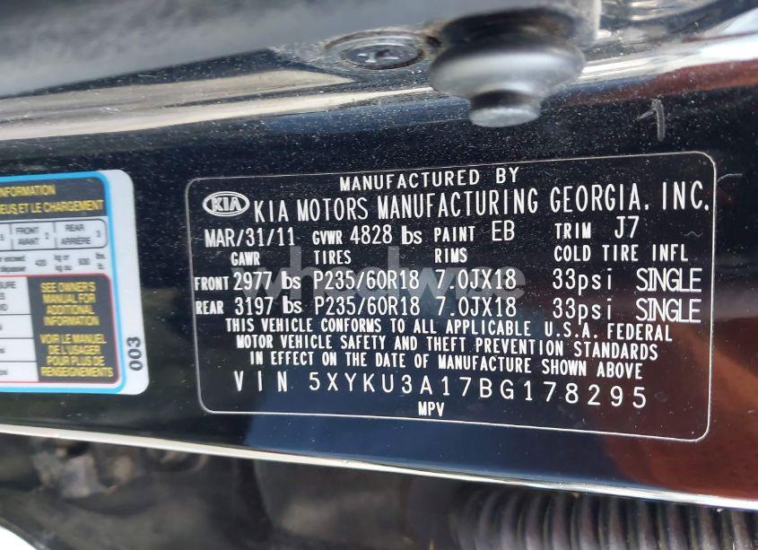 Photo 9 of 2011 Kia Sorento EX (VIN 5XYKU3A17BG178295)