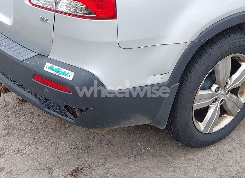 Photo 13 of 2012 Kia Sorento EX (VIN 5XYKU3A60CG225714)