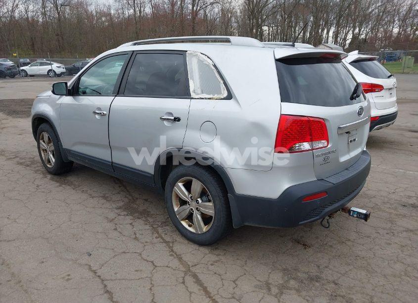 Photo 3 of 2012 Kia Sorento EX (VIN 5XYKU3A60CG225714)