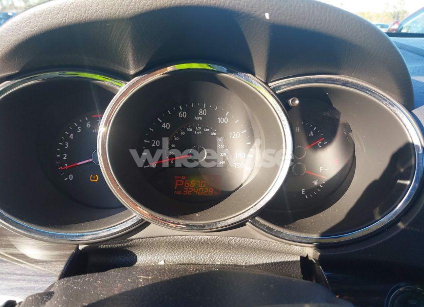 Photo 7 of 2013 Kia Sorento EX (VIN 5XYKU3A65DG410665)