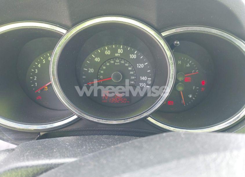 Photo 7 of 2013 Kia Sorento EX (VIN 5XYKU3A66DG331196)