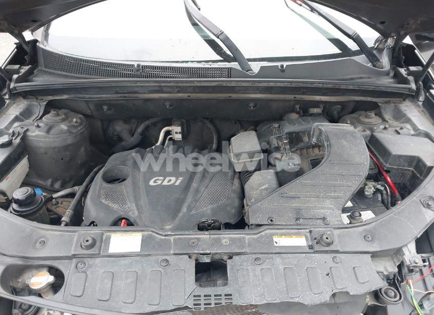 Photo 10 of 2012 Kia Sorento EX (VIN 5XYKU3A67CG210076)
