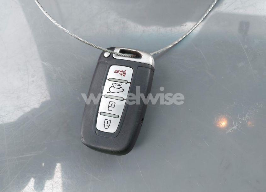 Photo 11 of 2012 Kia Sorento EX (VIN 5XYKU3A67CG210076)