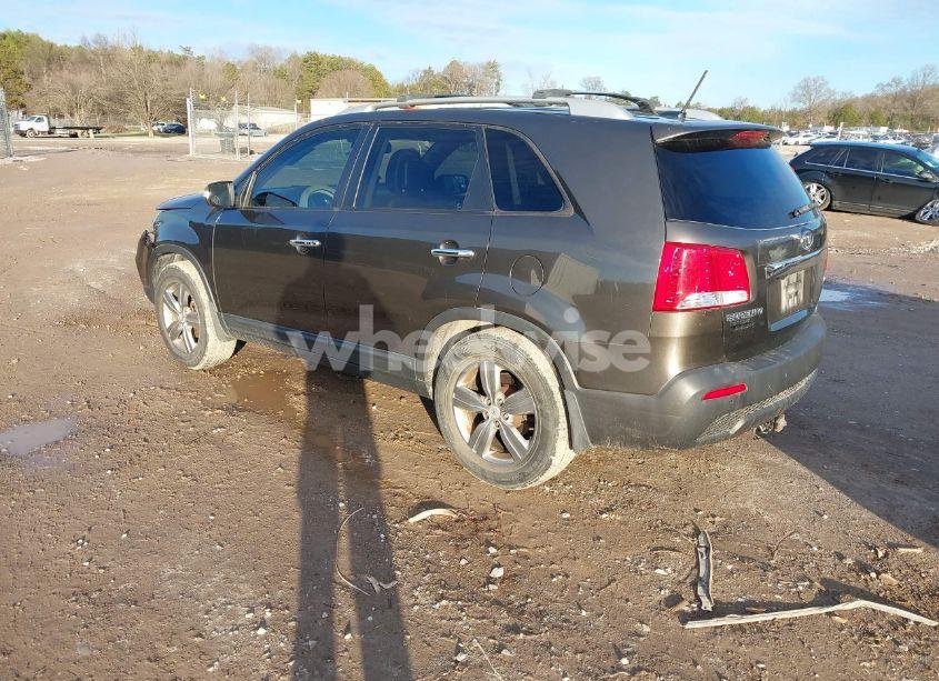 Photo 3 of 2013 Kia Sorento EX (VIN 5XYKU3A67DG354809)