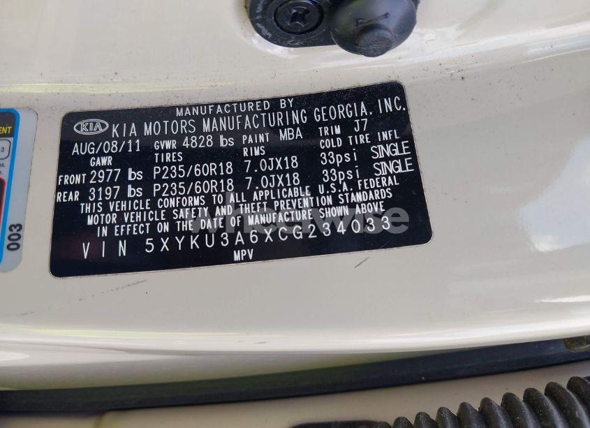 Photo 9 of 2012 Kia Sorento EX (VIN 5XYKU3A6XCG234033)