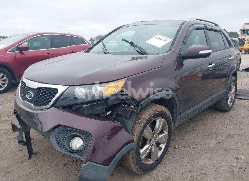 Photo 2 of 2012 Kia Sorento EX (VIN 5XYKU3A6XCG248563)