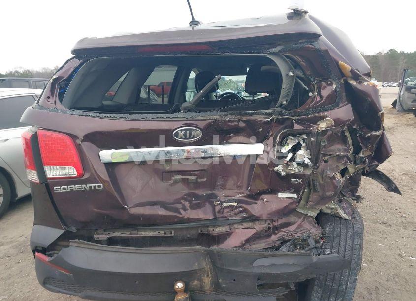 Photo 6 of 2012 Kia Sorento EX (VIN 5XYKU3A6XCG248563)