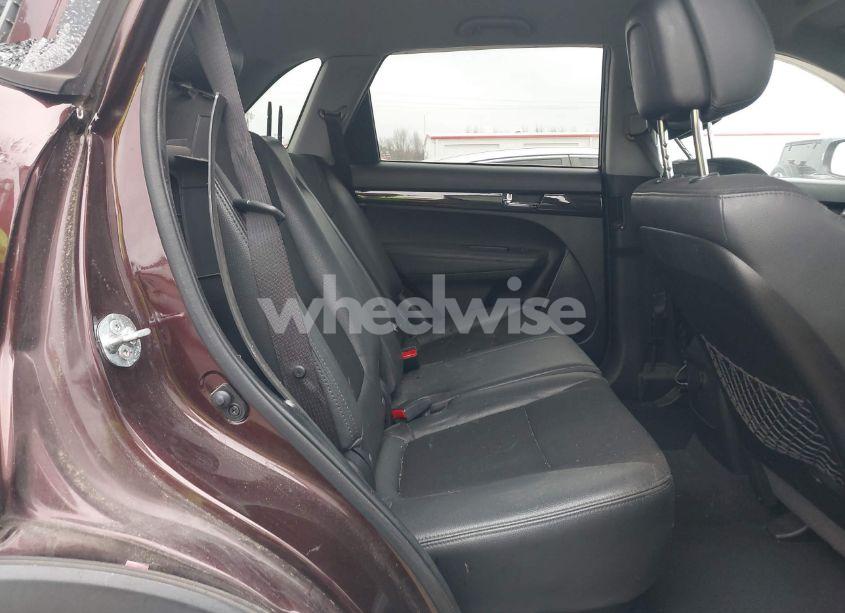 Photo 8 of 2012 Kia Sorento EX (VIN 5XYKU3A6XCG248563)