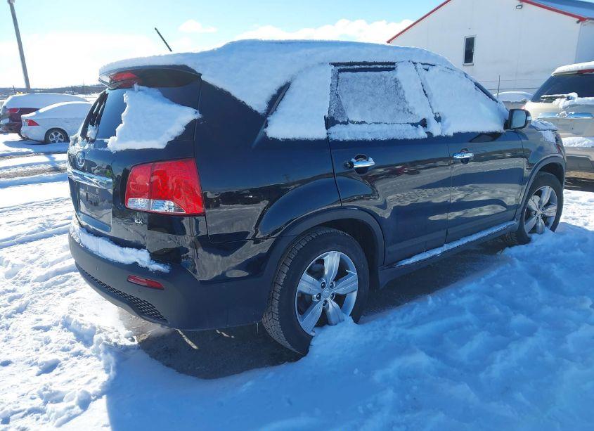 Photo 4 of 2012 Kia Sorento EX (VIN 5XYKU3A6XCG306963)