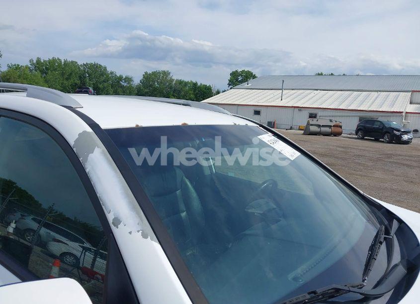 Photo 13 of 2013 Kia Sorento EX (VIN 5XYKU3A6XDG357204)