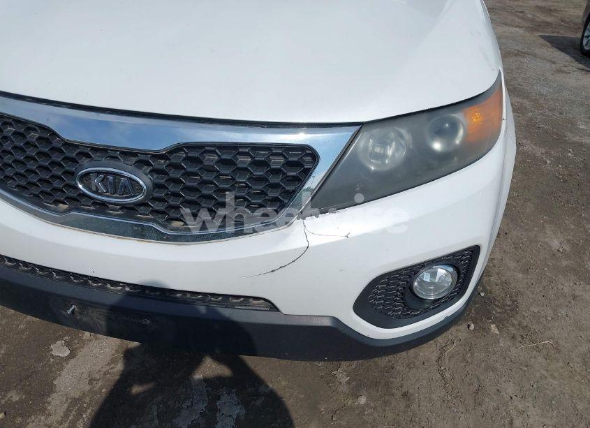 Photo 6 of 2013 Kia Sorento EX (VIN 5XYKU3A6XDG357204)