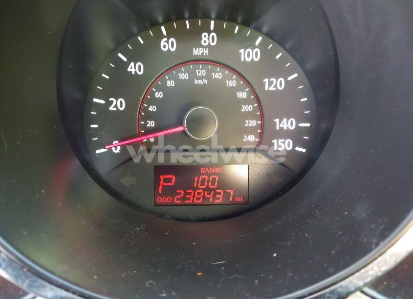 Photo 7 of 2011 Kia Sorento EX (VIN 5XYKU4A10BG113603)