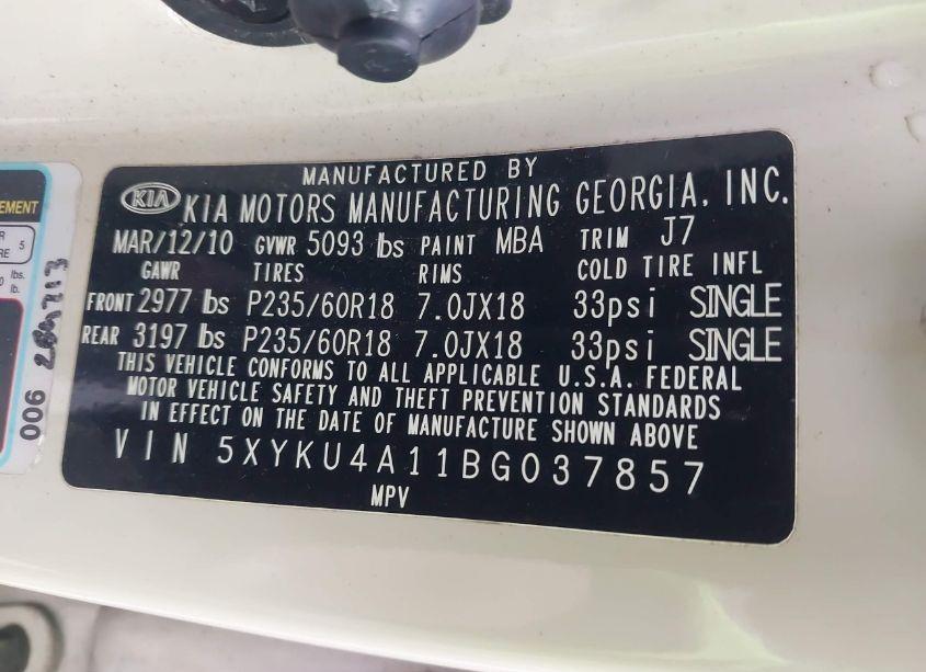 Photo 9 of 2011 Kia Sorento EX (VIN 5XYKU4A11BG037857)