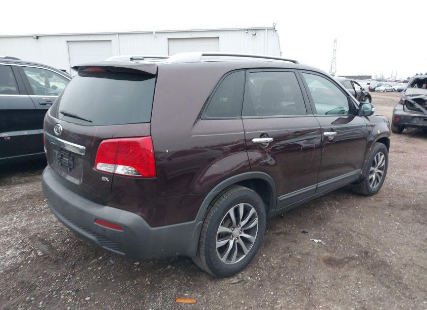 Photo 4 of 2011 Kia Sorento EX (VIN 5XYKU4A16BG001615)
