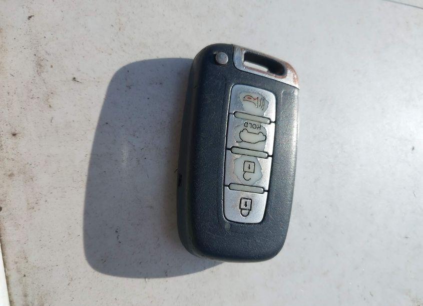 Photo 11 of 2011 Kia Sorento EX (VIN 5XYKU4A16BG035909)