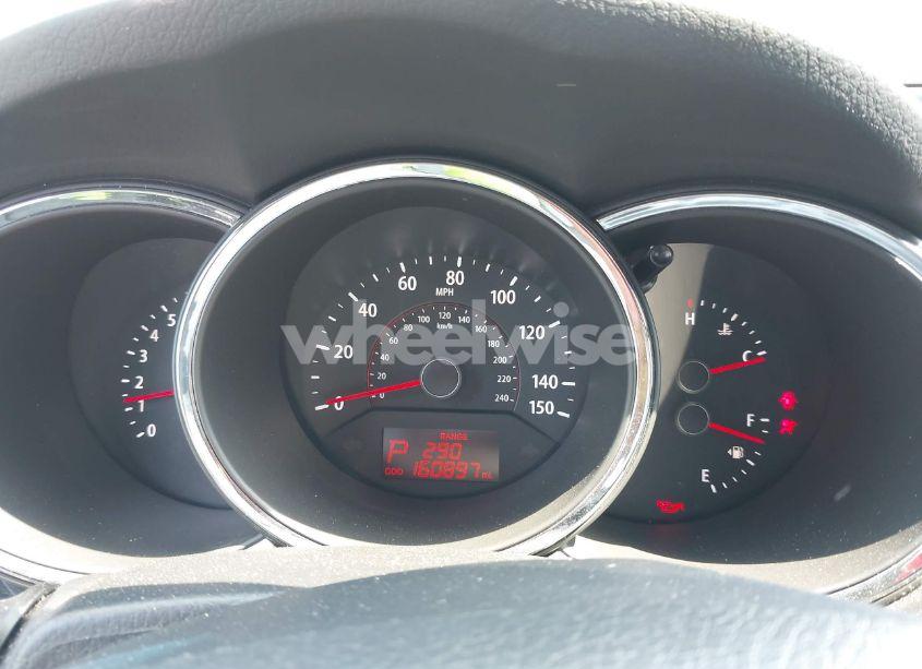 Photo 7 of 2011 Kia Sorento EX (VIN 5XYKU4A18BG143898)