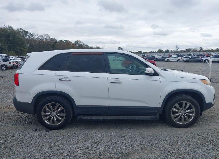 Photo 13 of 2011 Kia Sorento EX (VIN 5XYKU4A1XBG016229)