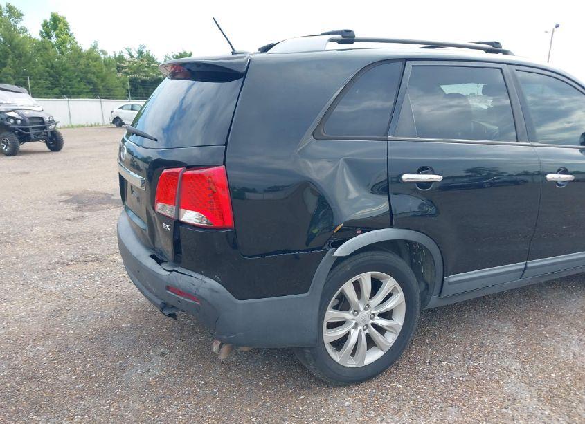 Photo 6 of 2011 Kia Sorento EX (VIN 5XYKU4A1XBG038294)