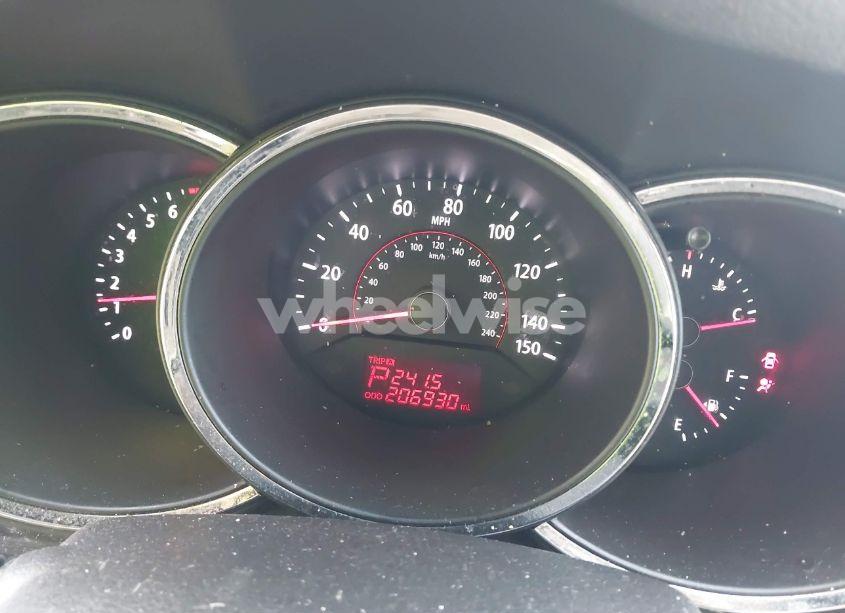 Photo 7 of 2011 Kia Sorento EX V6 (VIN 5XYKU4A20BG009153)