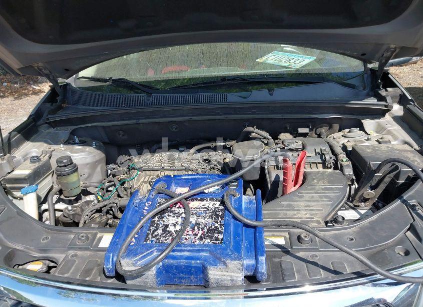 Photo 10 of 2011 Kia Sorento EX V6 (VIN 5XYKU4A20BG027684)