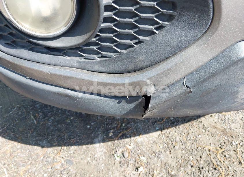 Photo 6 of 2011 Kia Sorento EX V6 (VIN 5XYKU4A20BG027684)