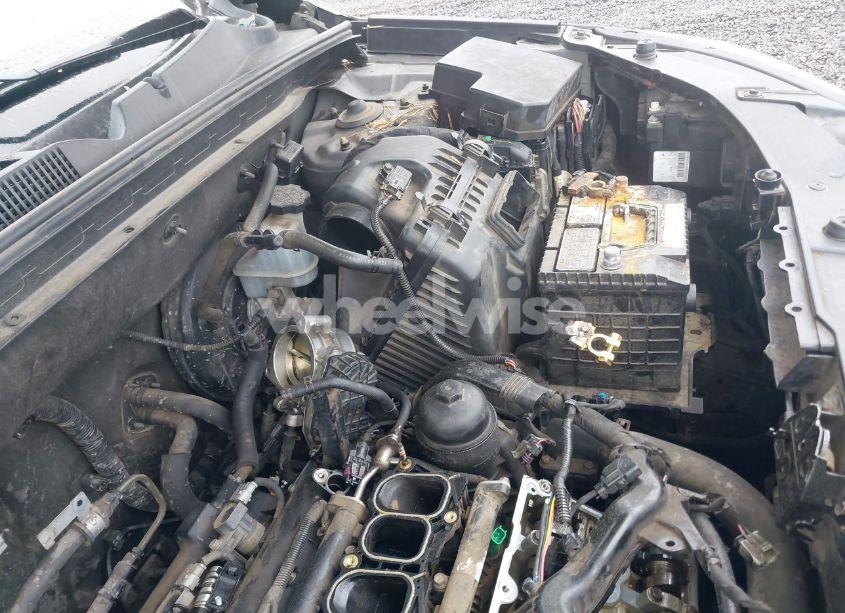 Photo 14 of 2011 Kia Sorento EX V6 (VIN 5XYKU4A21BG086324)