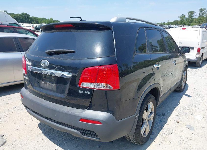 Photo 4 of 2012 Kia Sorento EX V6 (VIN 5XYKU4A21CG196341)