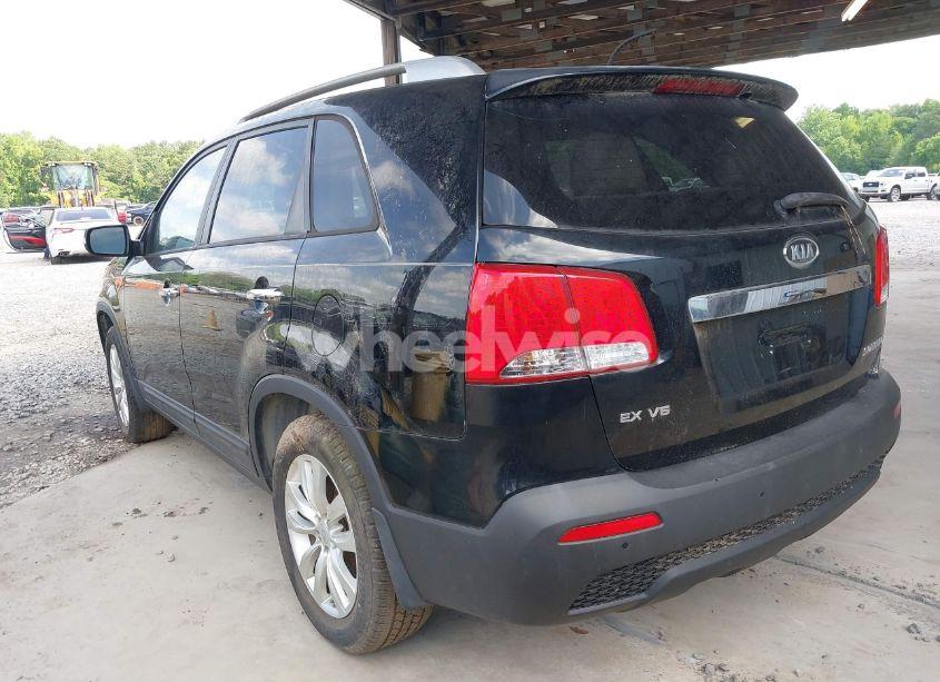 Photo 3 of 2011 Kia Sorento EX V6 (VIN 5XYKU4A22BG040727)