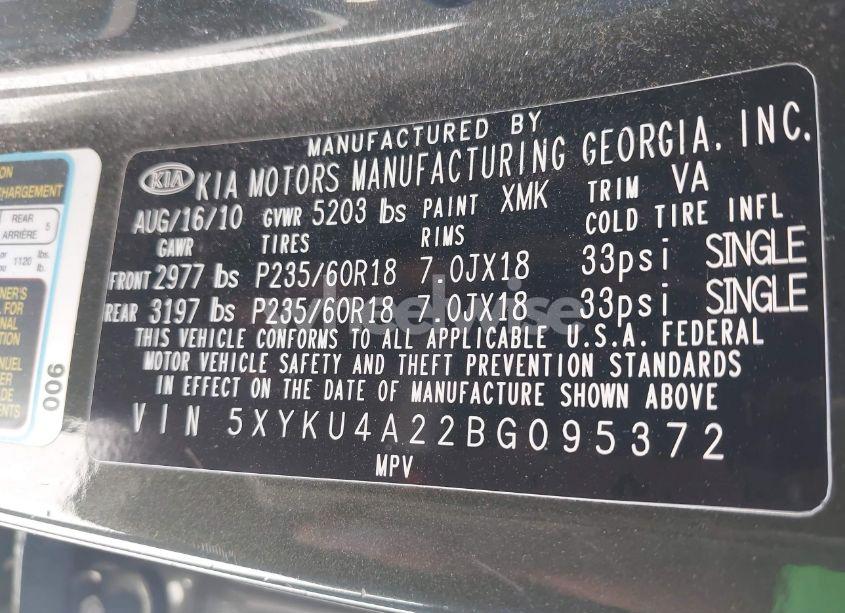 Photo 9 of 2011 Kia Sorento EX V6 (VIN 5XYKU4A22BG095372)