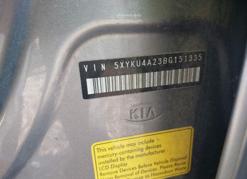 Photo 9 of 2011 Kia Sorento EX V6 (VIN 5XYKU4A23BG151335)