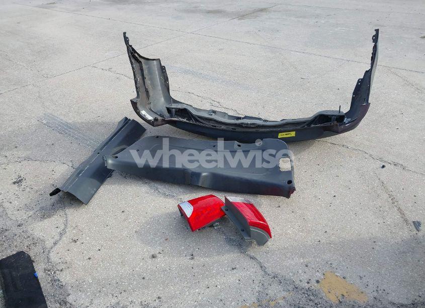 Photo 12 of 2012 Kia Sorento EX (VIN 5XYKU4A23CG244972)