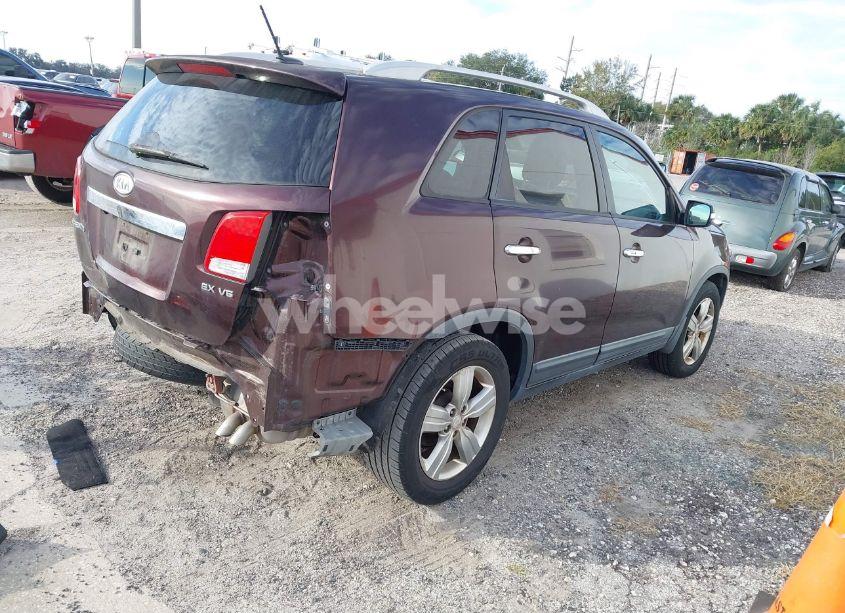 Photo 4 of 2012 Kia Sorento EX (VIN 5XYKU4A23CG244972)