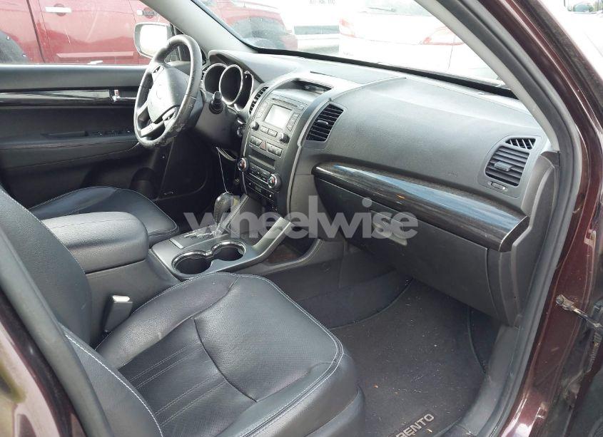 Photo 5 of 2012 Kia Sorento EX (VIN 5XYKU4A23CG244972)