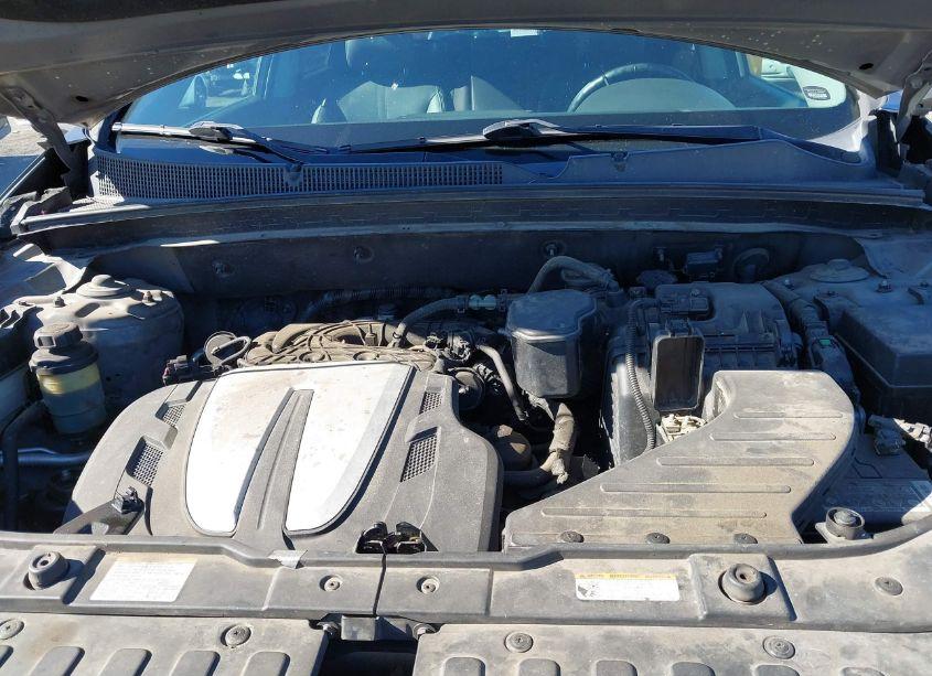 Photo 9 of 2011 Kia Sorento EX V6 (VIN 5XYKU4A25BG052872)
