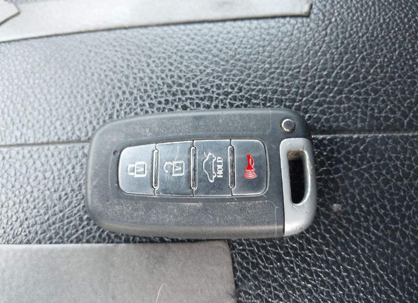 Photo 11 of 2012 Kia Sorento EX V6 (VIN 5XYKU4A25CG198898)