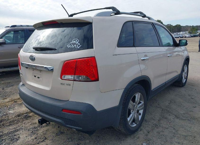 Photo 4 of 2012 Kia Sorento EX V6 (VIN 5XYKU4A25CG198898)