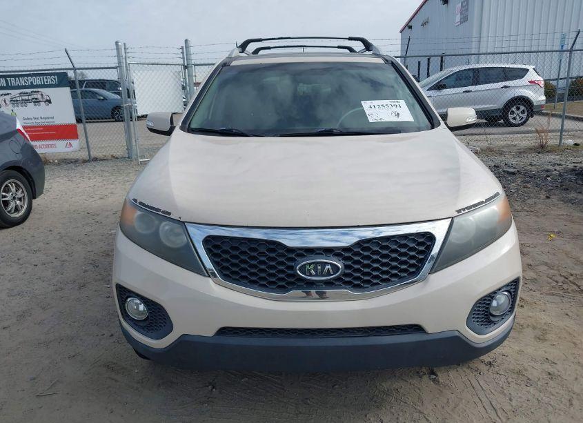 Photo 6 of 2012 Kia Sorento EX V6 (VIN 5XYKU4A25CG198898)